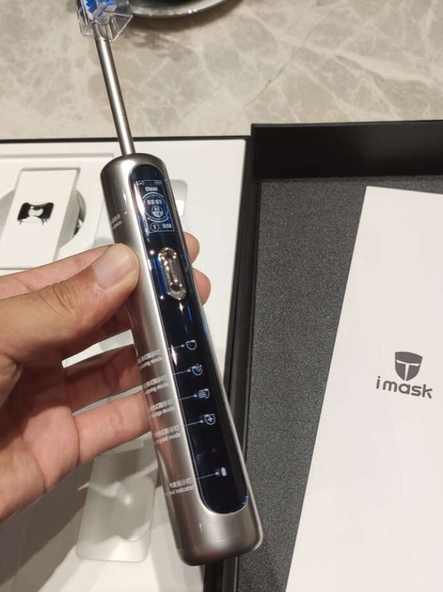 给男友的情人节礼物！电动牙刷
