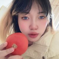 表演一个生吃番茄～