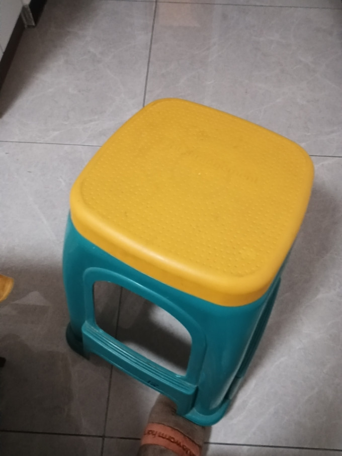 凳子椅子