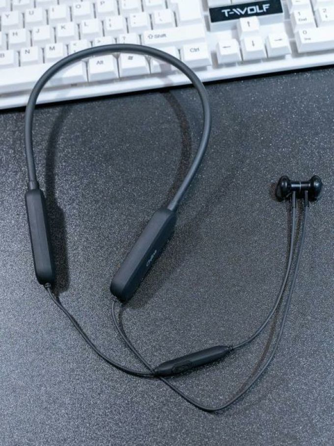 泫音蓝牙耳机