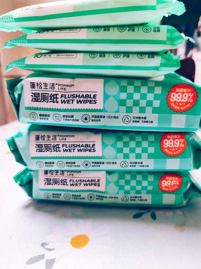 蓬松生活湿厕纸
