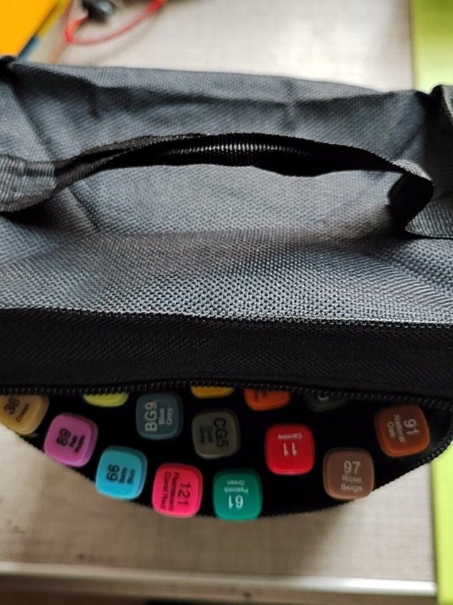 便宜实惠，还有这么多颜色，非常划算，孩子