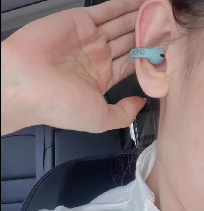 索尼蓝牙耳机