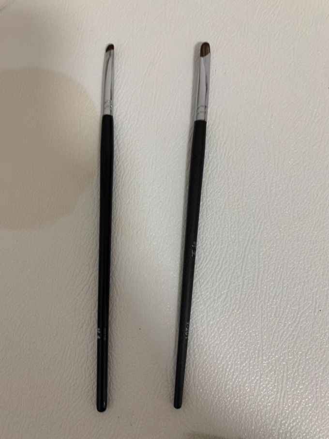 时生化妆刷