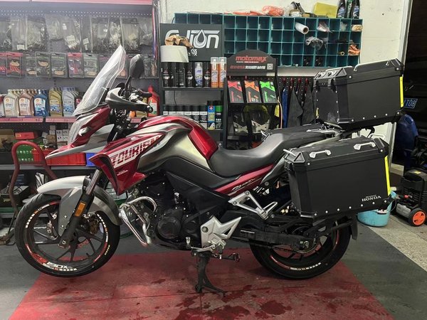 原厂胎骑了4万公里，终于换上了半热熔，爽