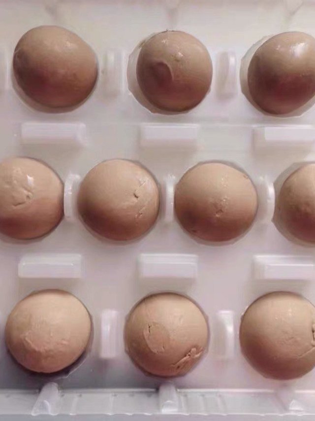 有被秀到！生椰拿铁竟然做成汤圆了？