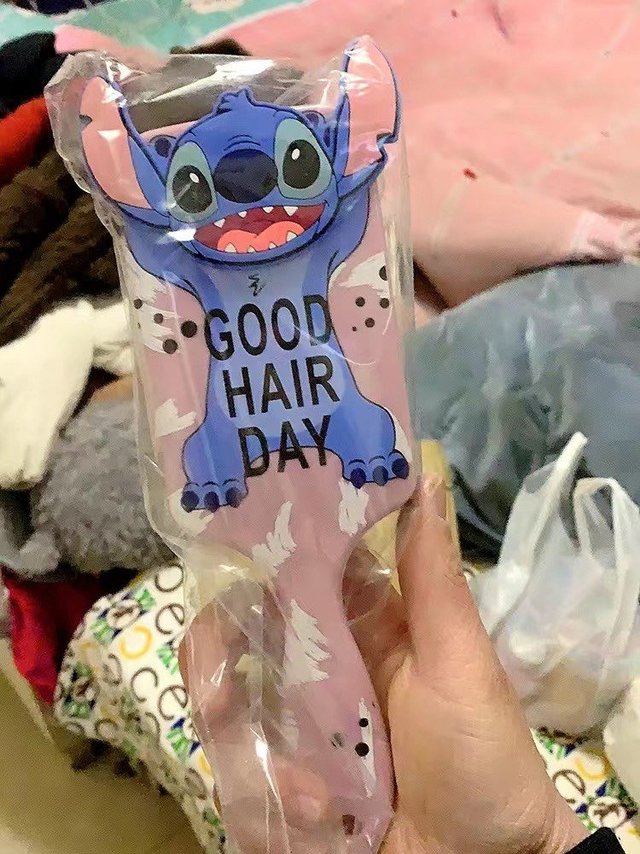 敲可爱的小梳子呀～