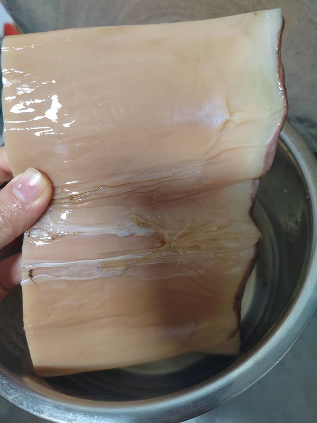 这么大片的鱿鱼吃起来好爽！
