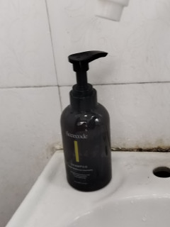 控油蓬松洗发水