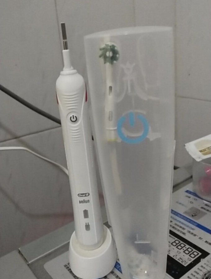欧乐B电动牙刷
