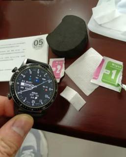 Watch GT2是功能性超强，性价比很高的一款