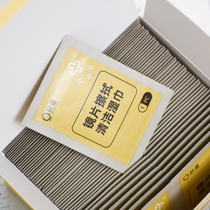 极蛋湿纸巾