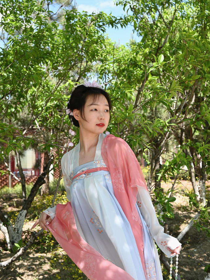 七巧坊汉服