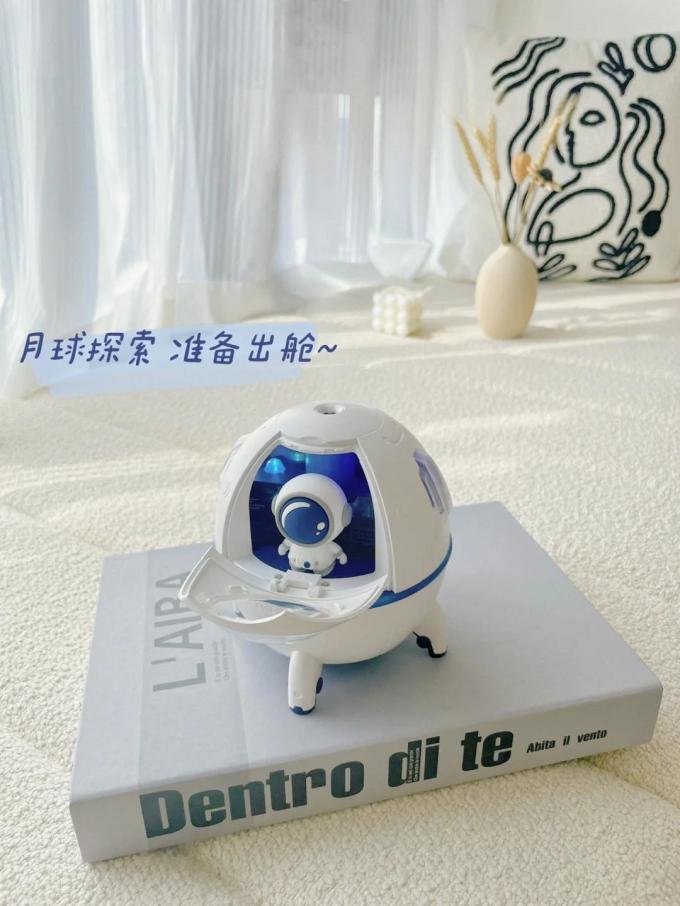 梳妆台