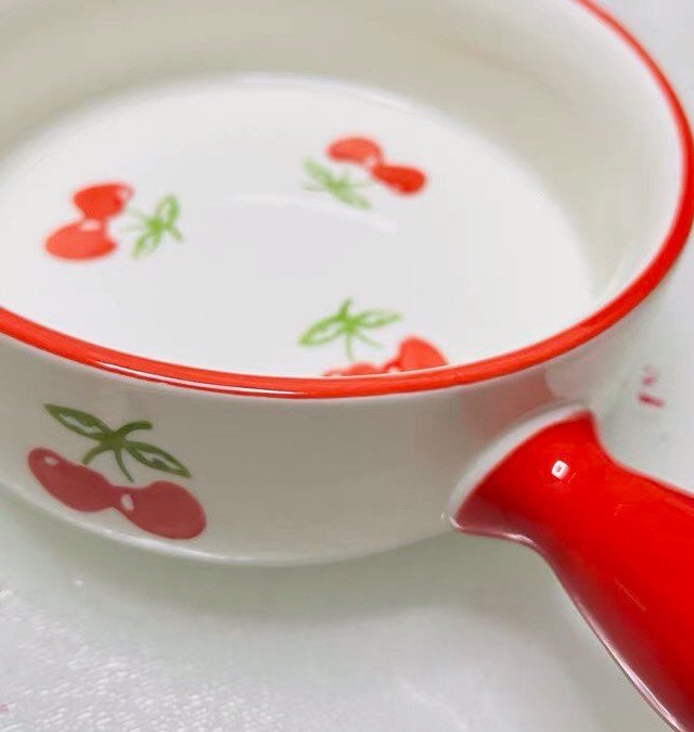 谁能拒绝这么甜美的陶瓷碗？