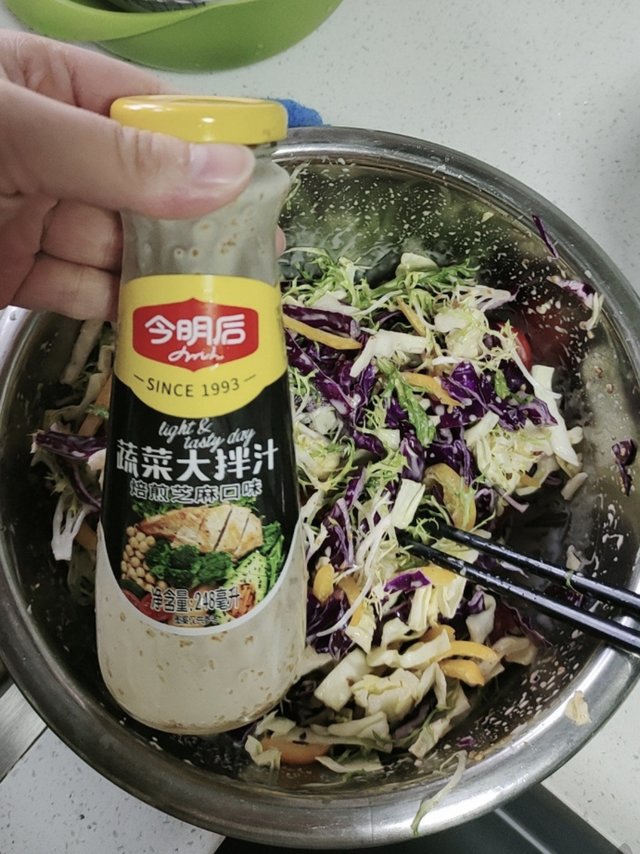 我超喜欢吃的蔬菜，沙拉酱汁