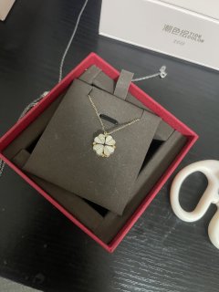 这是属于周大生的小心机呀！