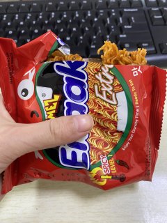 童年小零食记忆涌现在办公室啊