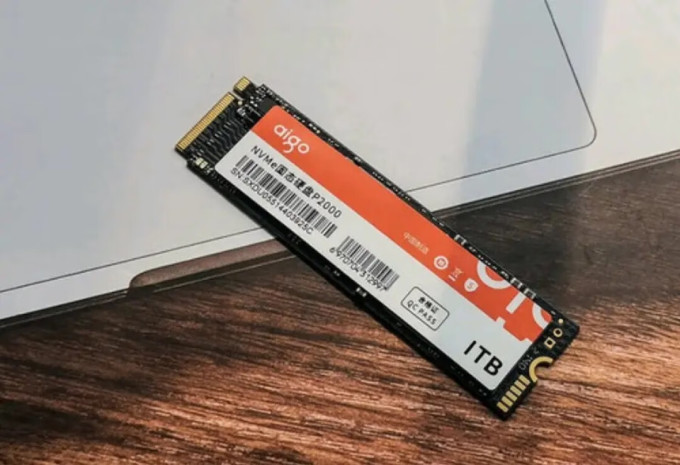 爱国者固态硬盘