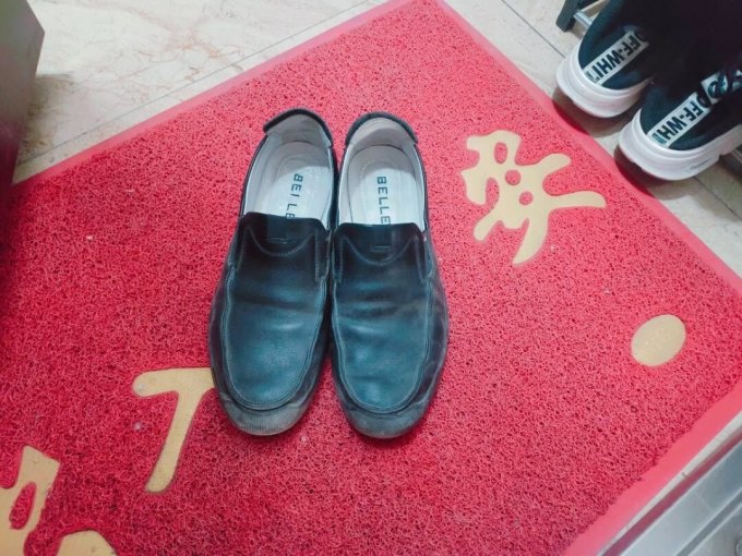 百丽休闲皮鞋