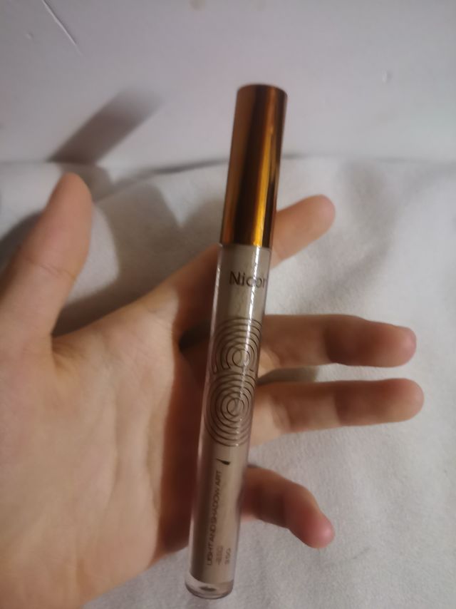 学生党的​液体阴影高光，修容棒