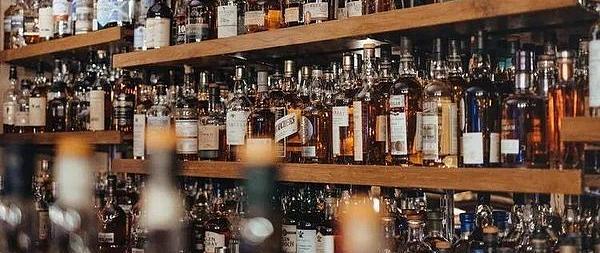 威士忌将来会替代白酒，成为我国主流的烈酒吗？年轻人入门白酒的第一杯-香型篇