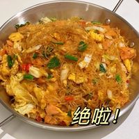 广州炒米粉传遍天下。
