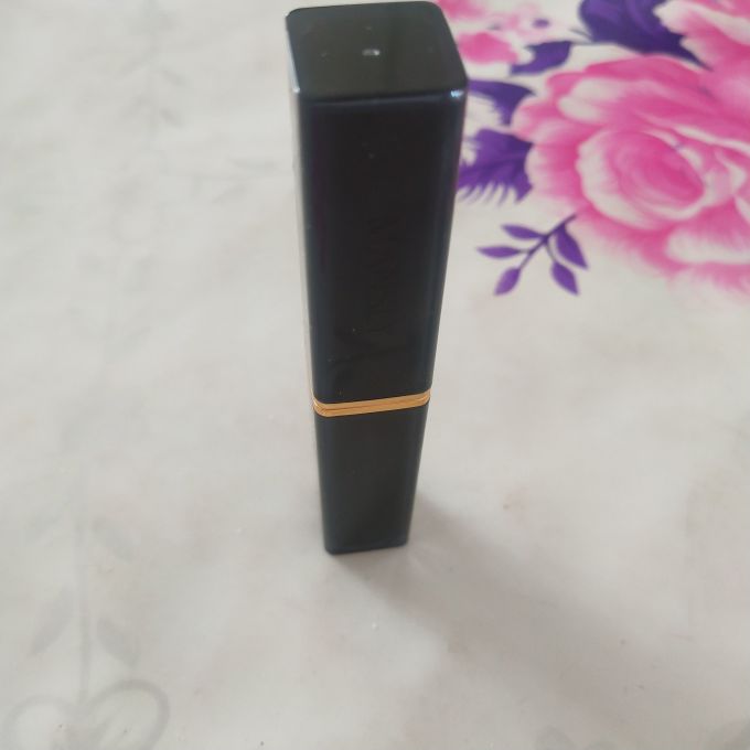润唇膏