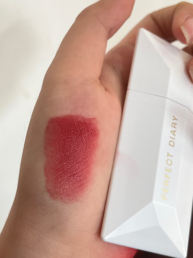 完美日记唇彩唇蜜