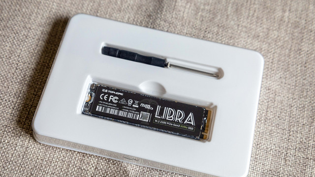 开箱达墨Libra天秤座SSD