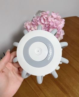 解压助眠的头部按摩器