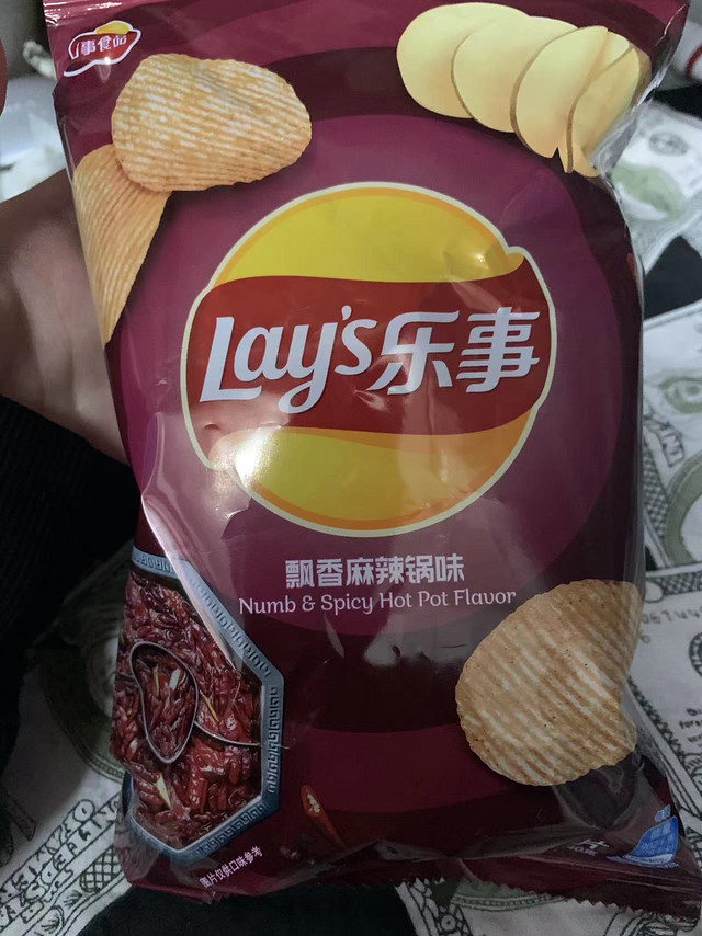 乐事薯片，追剧必备的零食