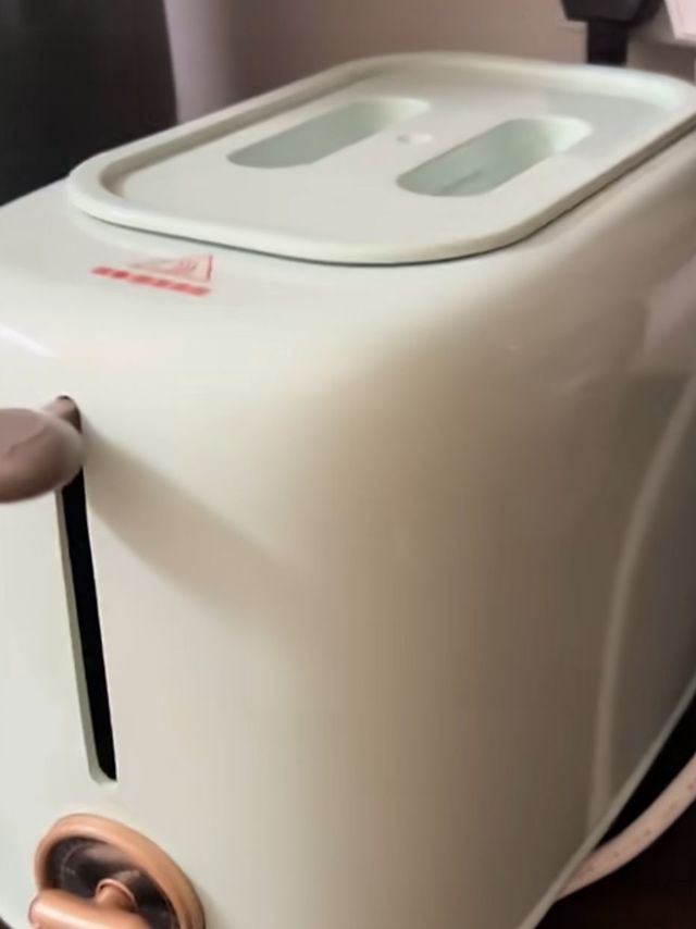 早餐也要吃的热热的，三明治也要加热