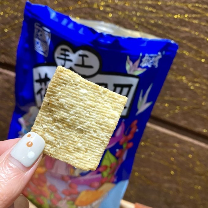 椒巴客膨化食品