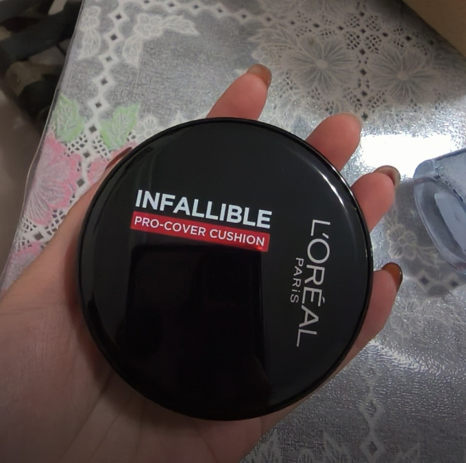 巴黎欧莱雅bb霜