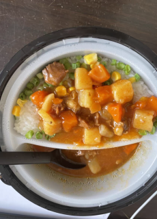 开工第一餐海底捞自热米饭
