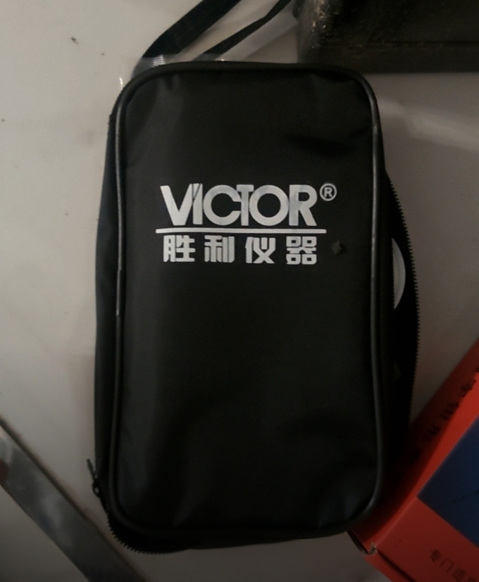 胜利仪器电气开关
