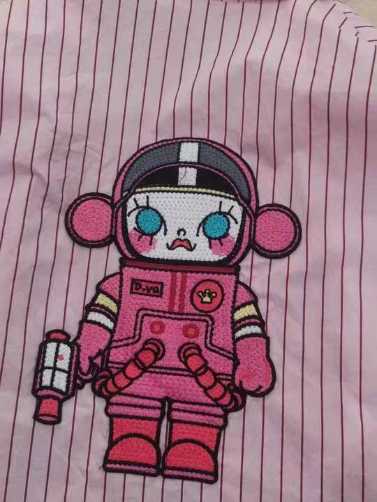 颜色很好看粉粉的女宝小衬衫