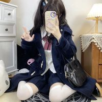 开学怎么穿成大一小学妹