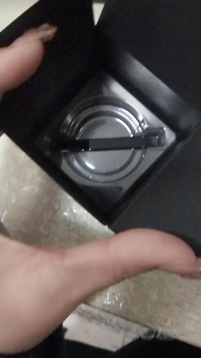 苏酷粉底液