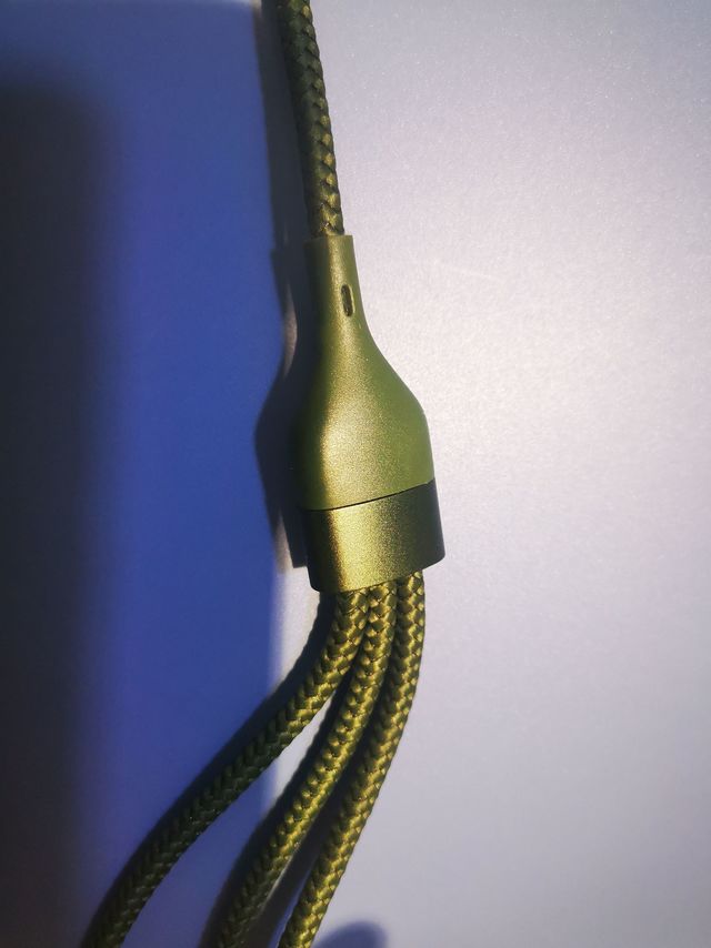 超有性价比的一拖三数据线