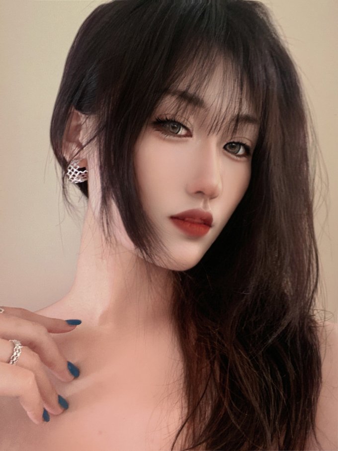 女上装