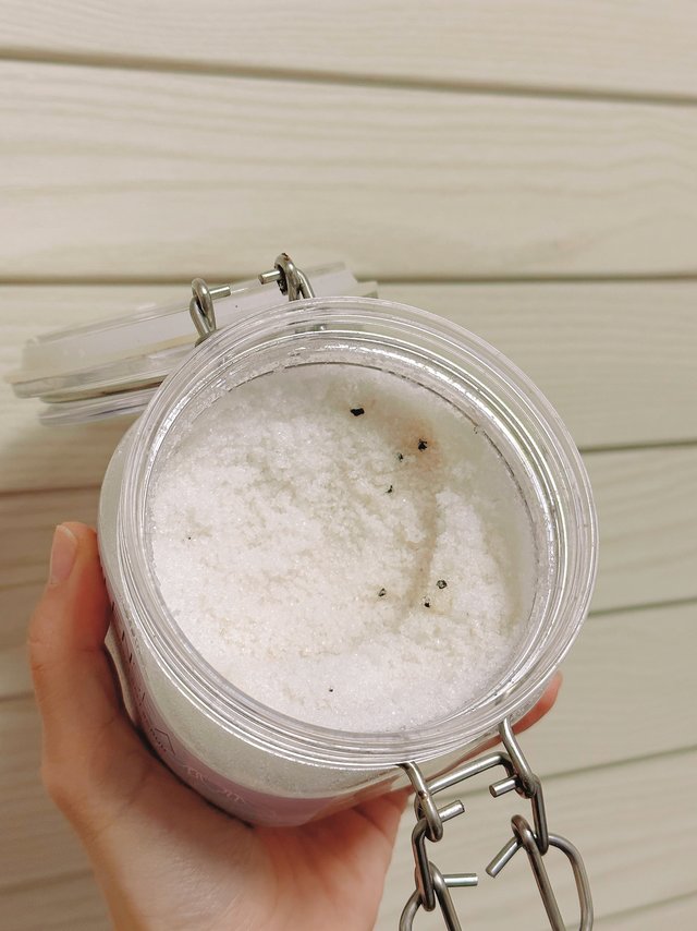 用沐浴盐开启搓澡之路的快乐吧！