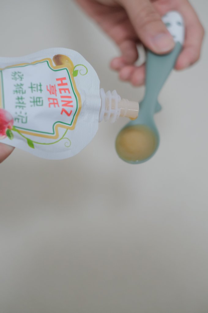 亨氏婴幼儿水杯