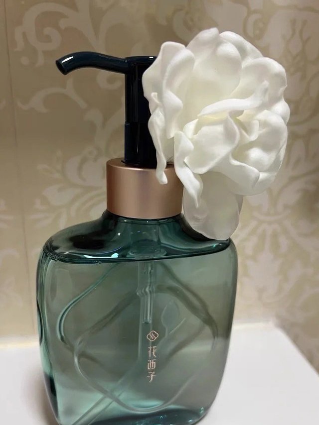 花西子卸妆油