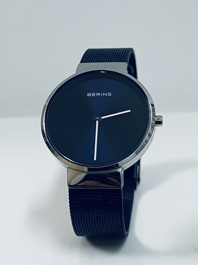 令人心动的简约女士腕表