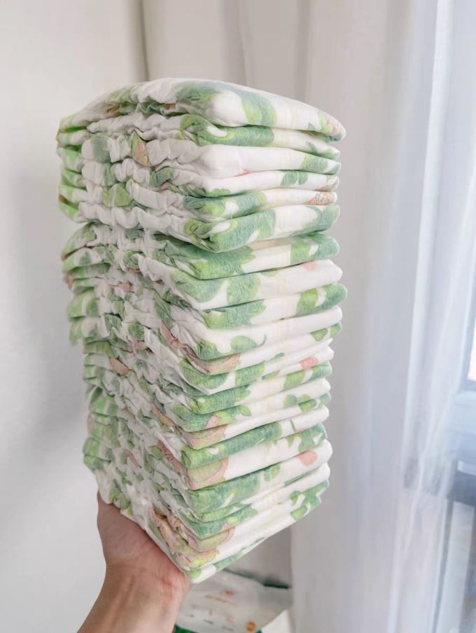 哆啦哈蕾婴儿尿裤