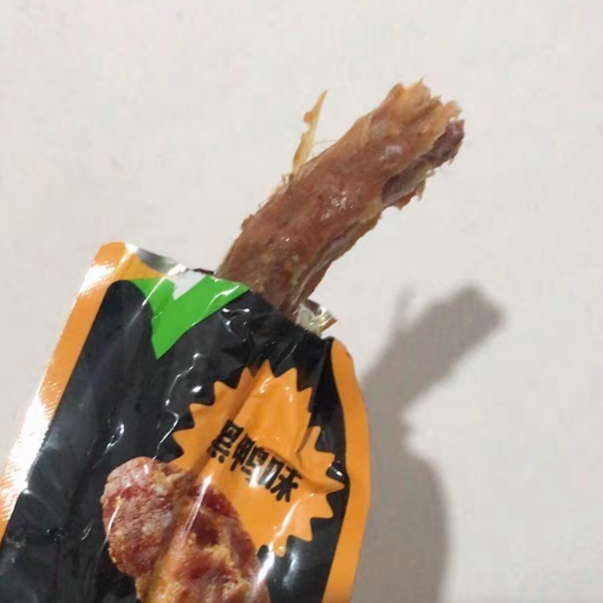 喵满分鸡脖，香辣又美味