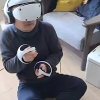 戴着vr玩生化危机8，试试你能不能站起来