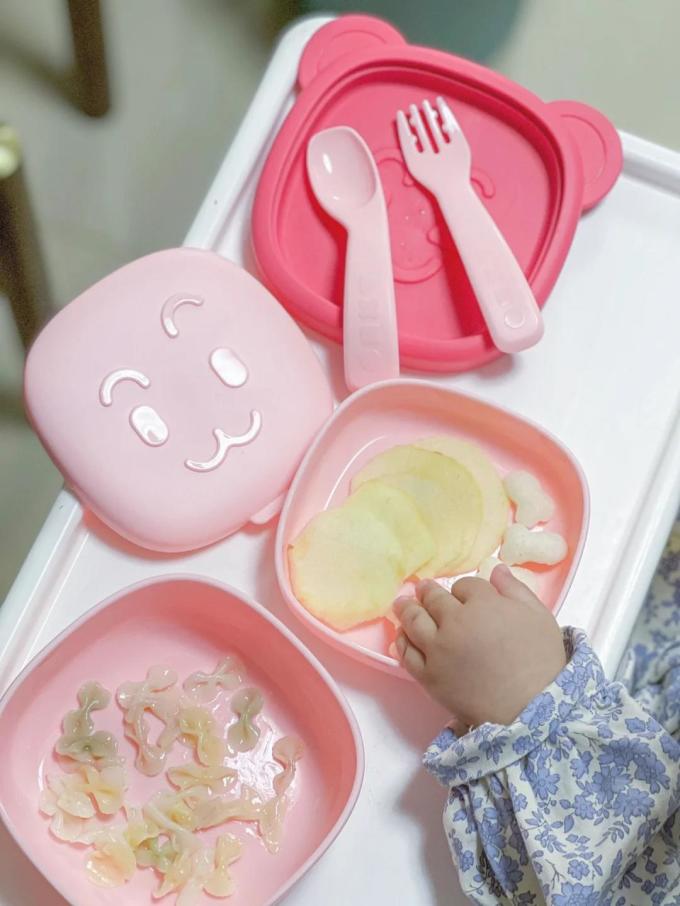 奥克兔兔儿童餐具